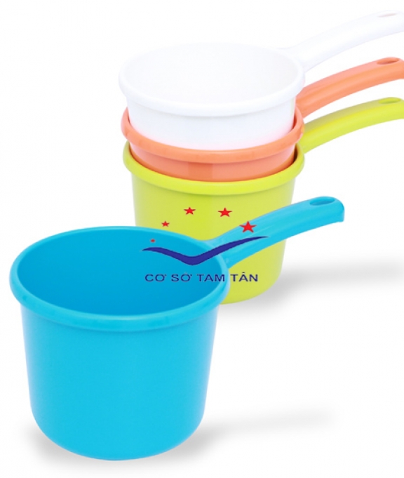 Ca múc nước